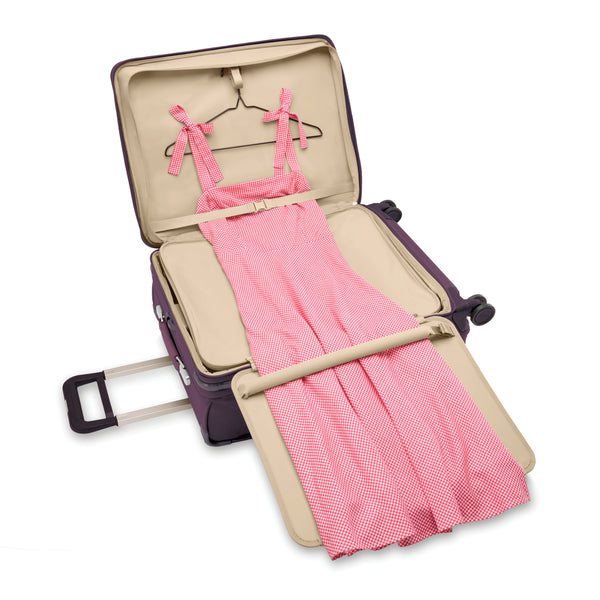 Baseline Compact 24" Checked Expandable Spinner