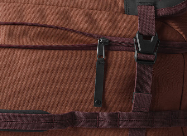 GEAR WARRIOR XE 2-WHEEL 27" LUGGAGE