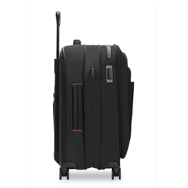 ZDX Essential 22" Carry-On Expandable Spinner