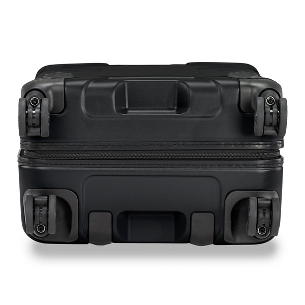 TORQ INTERNATIONAL CARRY-ON SPINNER