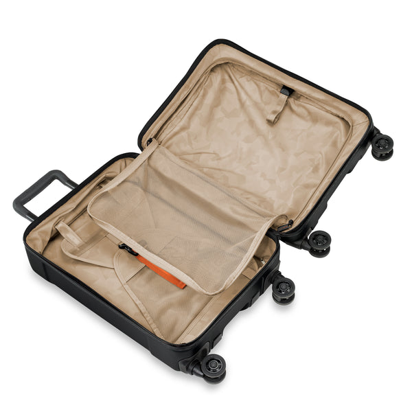 TORQ INTERNATIONAL CARRY-ON SPINNER