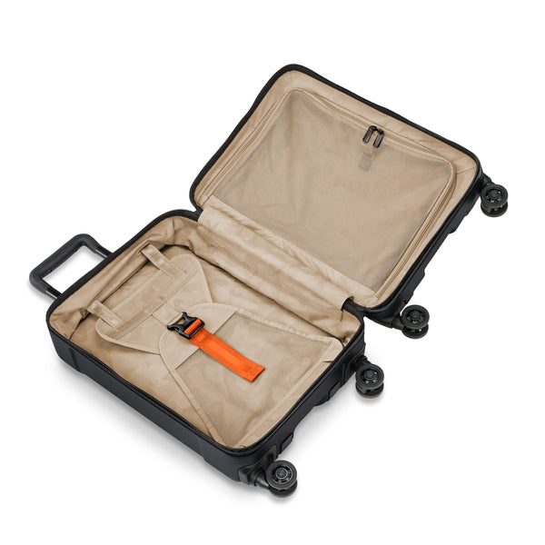 TORQ INTERNATIONAL CARRY-ON SPINNER
